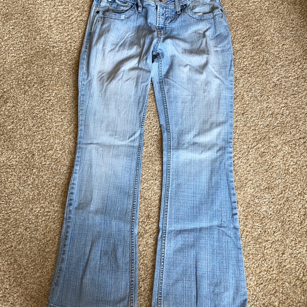 Squeeze Jeans - Picture 3 of 15